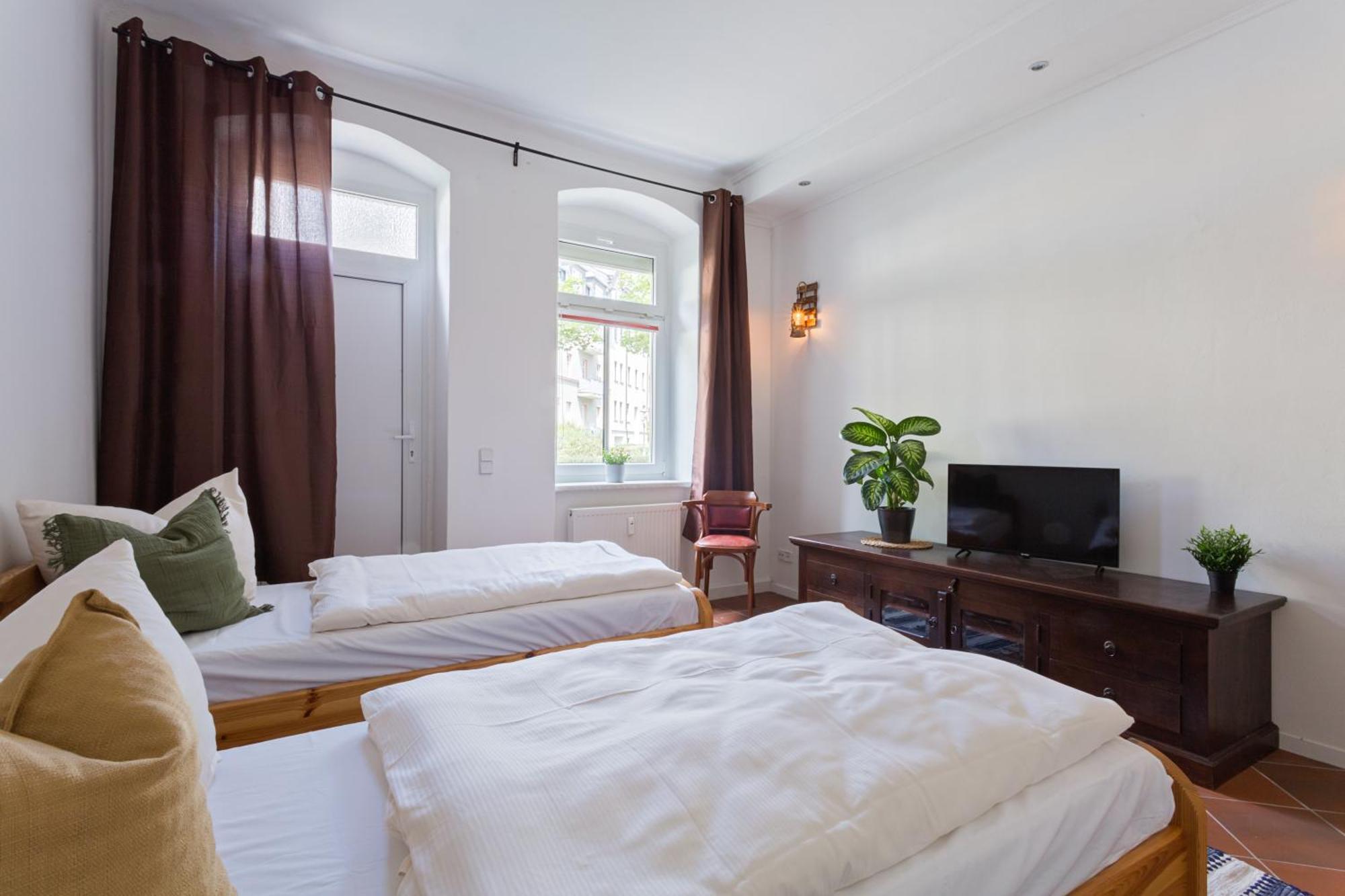 Homestay Doppelzimmer Iii Gaestezimmer In Mit Gemeinschaftsbad Und Gemeinschaftskueche